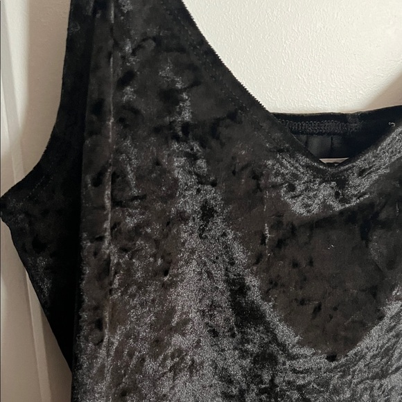 Hollister Black Velvet Dress - Picture 3 of 3